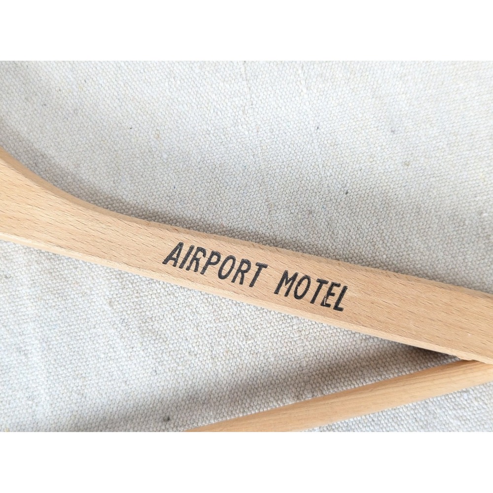 Philadelphia International Airport Motel Wooden Clothes Hanger Vintage Hotel ... - Picture 4 of 7
